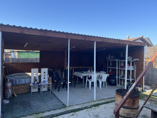 Eladó családi ház, Tóalmáson 31.5 M Ft, 2 szobás