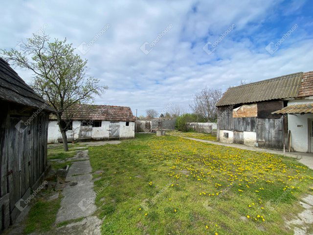 Eladó családi ház, Barbacson 32 M Ft, 3 szobás