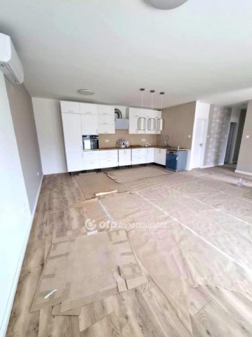 Eladó családi ház, Pusztaszabolcson 69.9 M Ft, 3 szobás