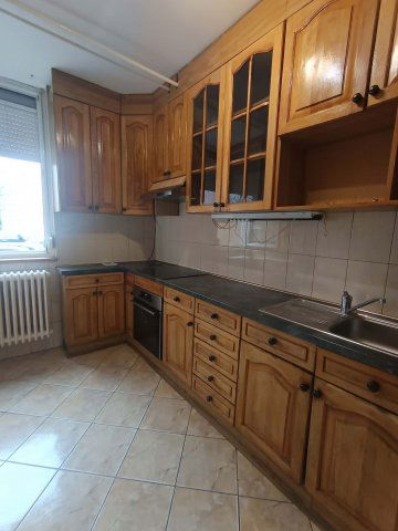 Eladó téglalakás, Tatabányán 43.9 M Ft, 2 szobás