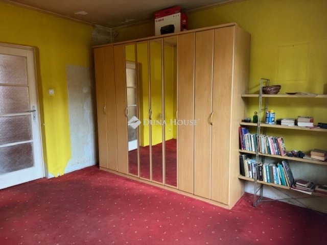 Eladó családi ház, Budapesten, XX. kerületben 99 M Ft, 7 szobás