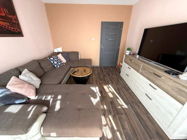 Eladó panellakás, Pécsett, Kis-réti úton 58.9 M Ft, 3+1 szobás