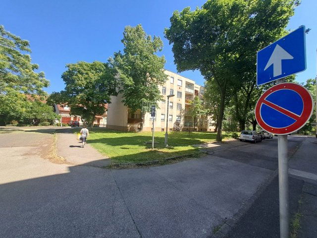 Eladó téglalakás, Kecskeméten 35.3 M Ft, 2 szobás