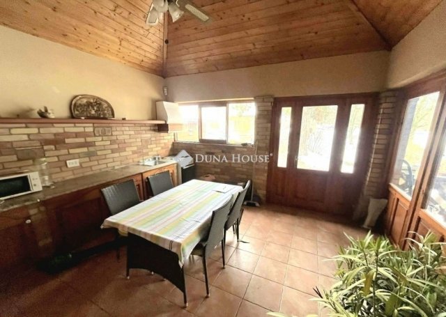 Eladó családi ház, Albertirsán 349 M Ft, 3 szobás
