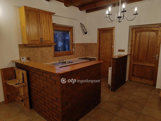 Eladó téglalakás, Solymáron 109 M Ft, 3 szobás