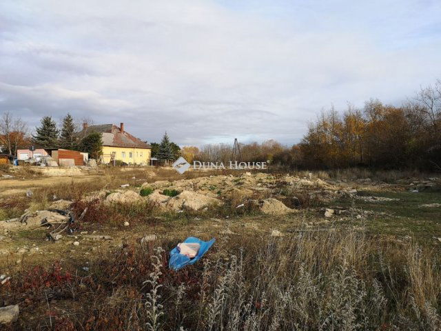 Eladó telek, Veszprémben 36 M Ft / költözzbe.hu