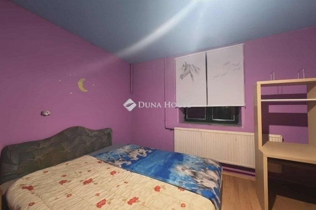 Eladó családi ház, Alsónémediben 38 M Ft, 3 szobás
