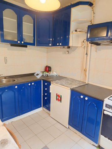 Eladó panellakás, Kaposváron 39.9 M Ft, 3 szobás