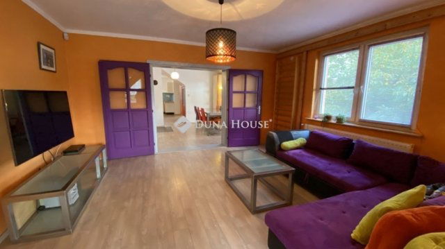 Eladó családi ház, Egerben 85.9 M Ft, 5+1 szobás