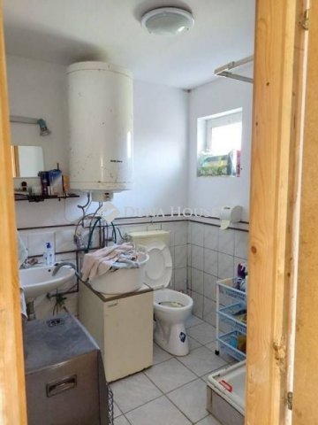 Eladó családi ház, Csokonyavisontán 5.5 M Ft, 2+1 szobás