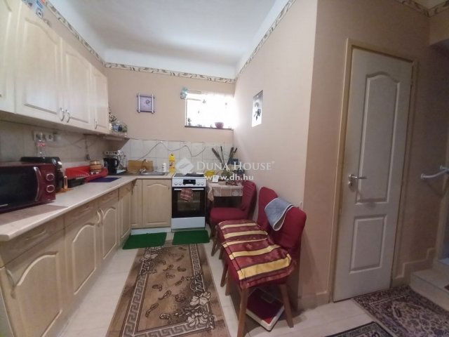 Eladó családi ház, Tiszaalpáron 25.9 M Ft, 3 szobás