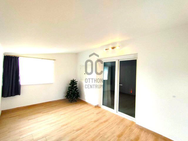 Eladó családi ház, Balatonlelleén 47.9 M Ft, 3 szobás