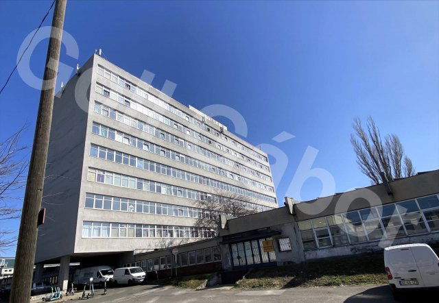 Eladó hotel, Budapesten, X. kerületben 4000 M Ft, 192 szobás