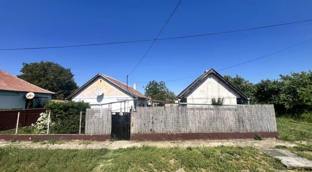 Eladó családi ház, Sarkadon 11.49 M Ft, 2 szobás