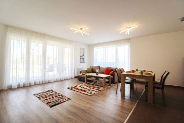 Kiadó téglalakás, albérlet, Debrecenben 408 E Ft / hó, 3 szobás