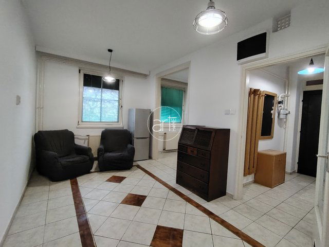 Kiadó téglalakás, albérlet, Szegeden, Kossuth Lajos sugárúton