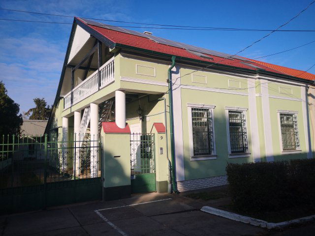 Eladó ikerház, Orosházán, Posta utcában 75 M Ft, 5+1 szobás