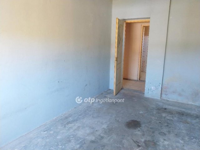 Eladó családi ház, Körösladányban 6.9 M Ft, 2+1 szobás