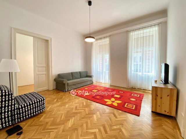 Kiadó téglalakás, albérlet, Budapesten, VII. kerületben