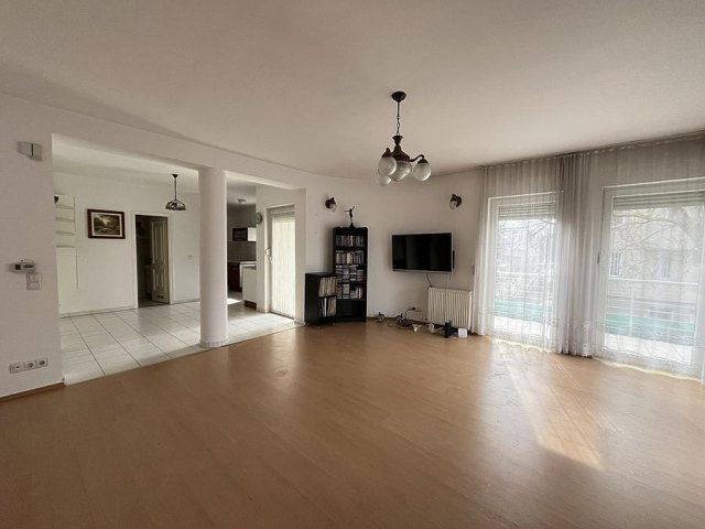 Eladó téglalakás, Budapesten, III. kerületben 99.9 M Ft