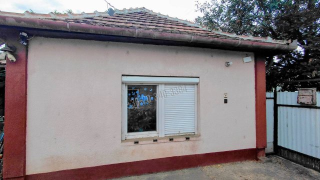 Eladó családi ház, Hajdúdorogon 24.5 M Ft, 1 szobás