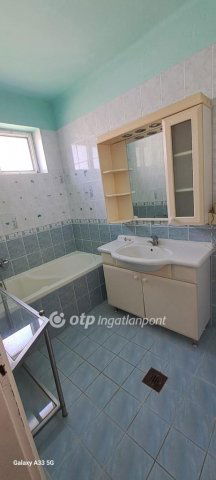 Eladó családi ház, Lippón 21.5 M Ft, 3 szobás
