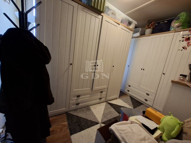 Eladó családi ház, Tökölön 89.9 M Ft, 4+2 szobás