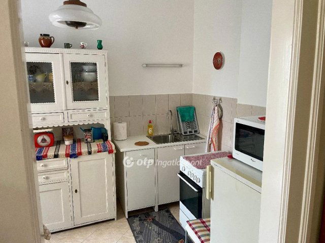 Eladó téglalakás, Budapesten, XIV. kerületben 88 M Ft, 2 szobás