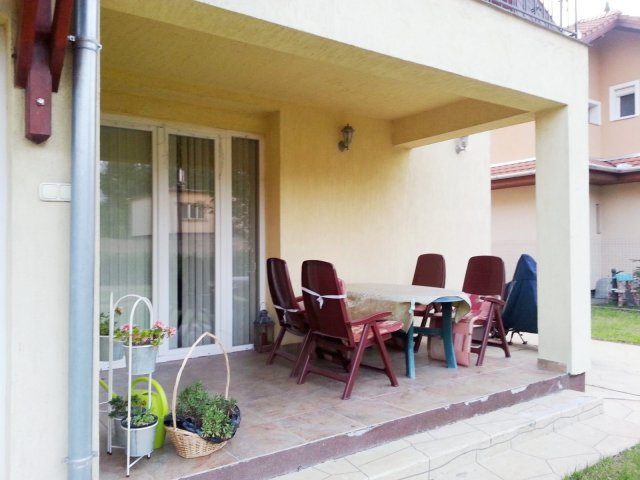 Eladó családi ház, Budapesten, XVI. kerületben 189.9 M Ft