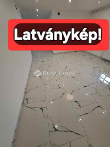 Eladó családi ház, Törtelen 35 M Ft, 3 szobás