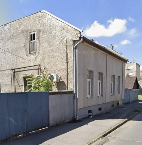 Eladó családi ház, Miskolcon 35 M Ft, 4 szobás