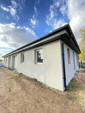 Eladó ikerház, Debrecenben 88 M Ft, 3 szobás