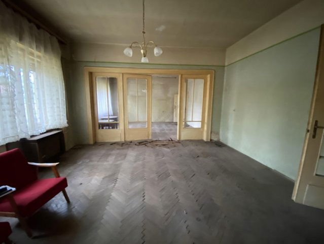 Eladó családi ház, Hódmezővásárhelyen 42 M Ft, 3 szobás