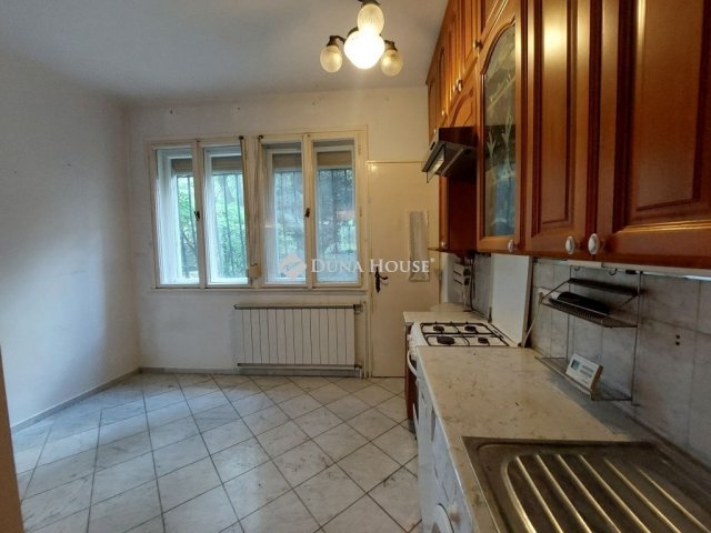 Eladó téglalakás, Budapesten, II. kerületben 59 M Ft, 1 szobás