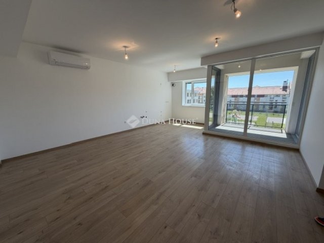 Eladó téglalakás, Budapesten, IV. kerületben 89.99 M Ft
