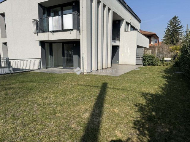 Eladó téglalakás, Budapesten, III. kerületben 120 M Ft, 2 szobás