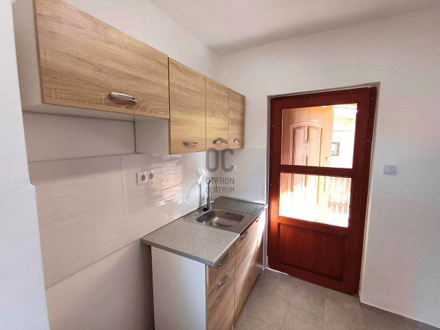 Eladó családi ház, Debrecenben 28.9 M Ft, 1 szobás