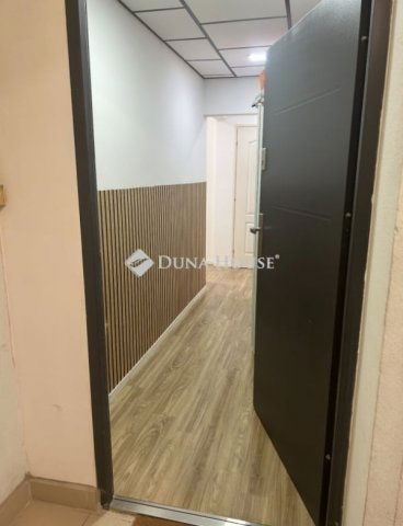 Eladó panellakás, Budapesten, XV. kerületben 68 M Ft, 2 szobás