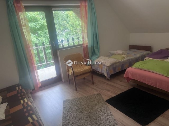 Eladó családi ház, Tápiószentmártonon 40 M Ft, 3 szobás
