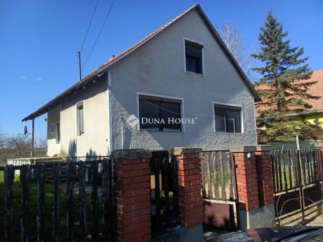 Eladó családi ház, Berhidán 39.98 M Ft, 3 szobás