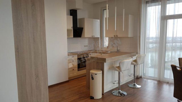 Kiadó téglalakás, albérlet, Budapesten, XI. kerületben