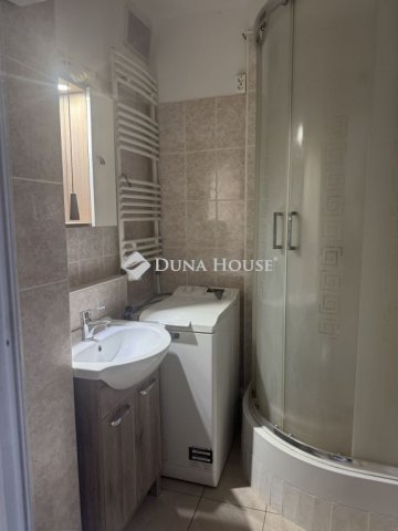 Eladó panellakás, Mosonmagyaróváron 35.9 M Ft, 1 szobás