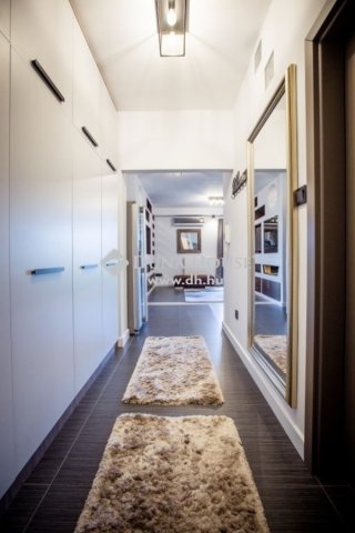 Eladó téglalakás, Budapesten, XI. kerületben 117 M Ft, 2 szobás