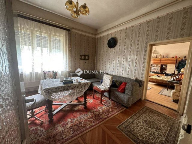 Eladó családi ház, Kaposváron 35 M Ft, 3 szobás