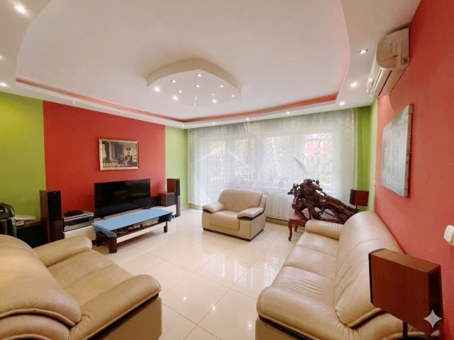 Eladó ikerház, Budapesten, X. kerületben 165 M Ft, 4+1 szobás