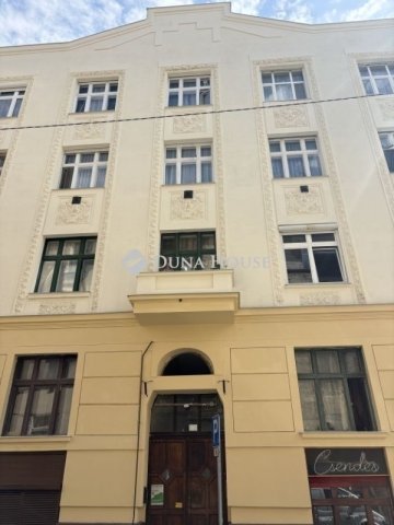 Eladó téglalakás, Budapesten, VIII. kerületben 78.5 M Ft