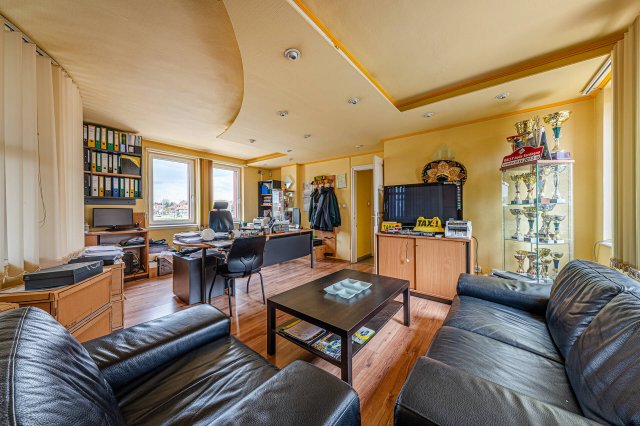 Eladó családi ház, Budapesten, XIV. kerületben 229 M Ft