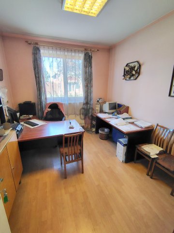 Eladó iroda, Cegléden 108 M Ft / költözzbe.hu