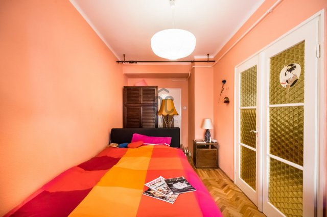Eladó téglalakás, Budapesten, III. kerületben, Szomolnok utcában