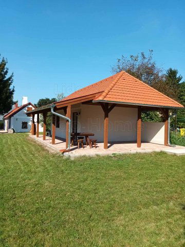 Eladó családi ház, Balatonberényben 99 M Ft, 3 szobás